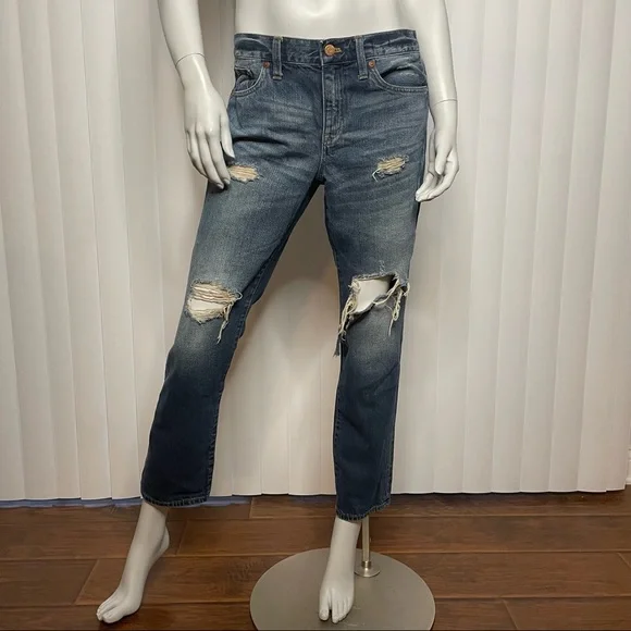 Madewell Boyjean Torn Jeans - Picture 9 of 11